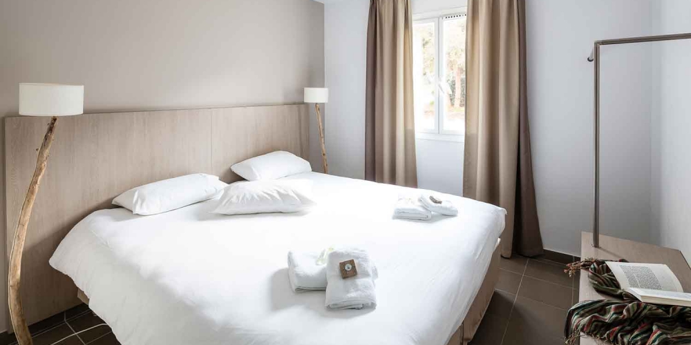 Appartement en location saisonnière sur l'île des Embiez avec vue mer