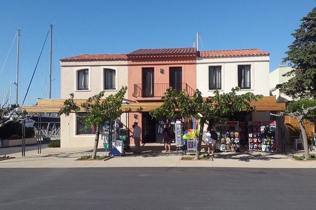 boutiques de créateurs sur l'île des embiez