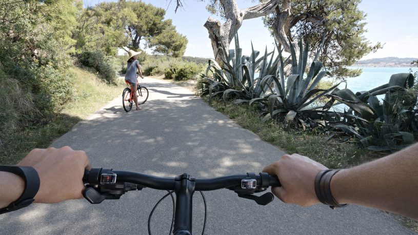 Explorer l'île des Embiez à vélo