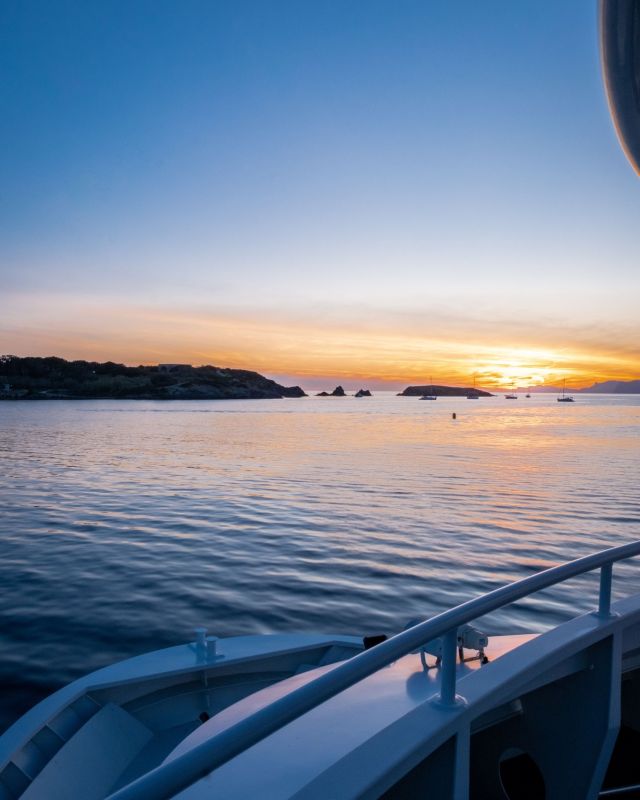 L'île des Embiez se rapproche de Sanary ! 👀

La traversée depuis le port de Sanary reprend en effet dès la semaine prochaine, du 1er juin jusqu’au 29 septembre inclus ! ⚓

#sanary #igersprovence #lesilespaulricard #lesembiez